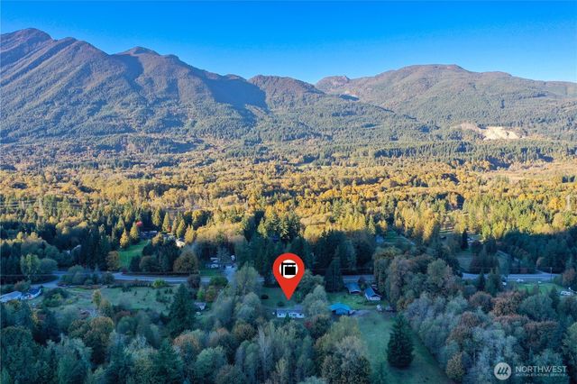 37402 State Route 530 NE, Arlington, WA 98223