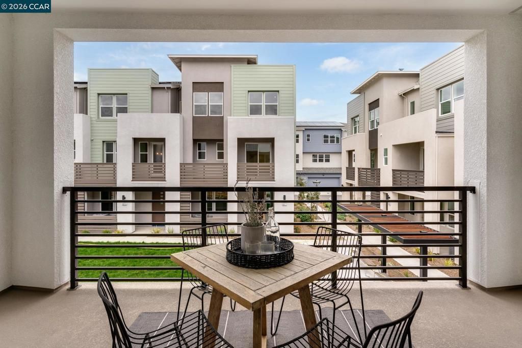 Image 20 of property listing at 6012 Sunglow Terr, San Ramon, CA 94583