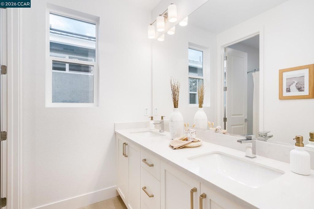 Image 27 of property listing at 6012 Sunglow Terr, San Ramon, CA 94583