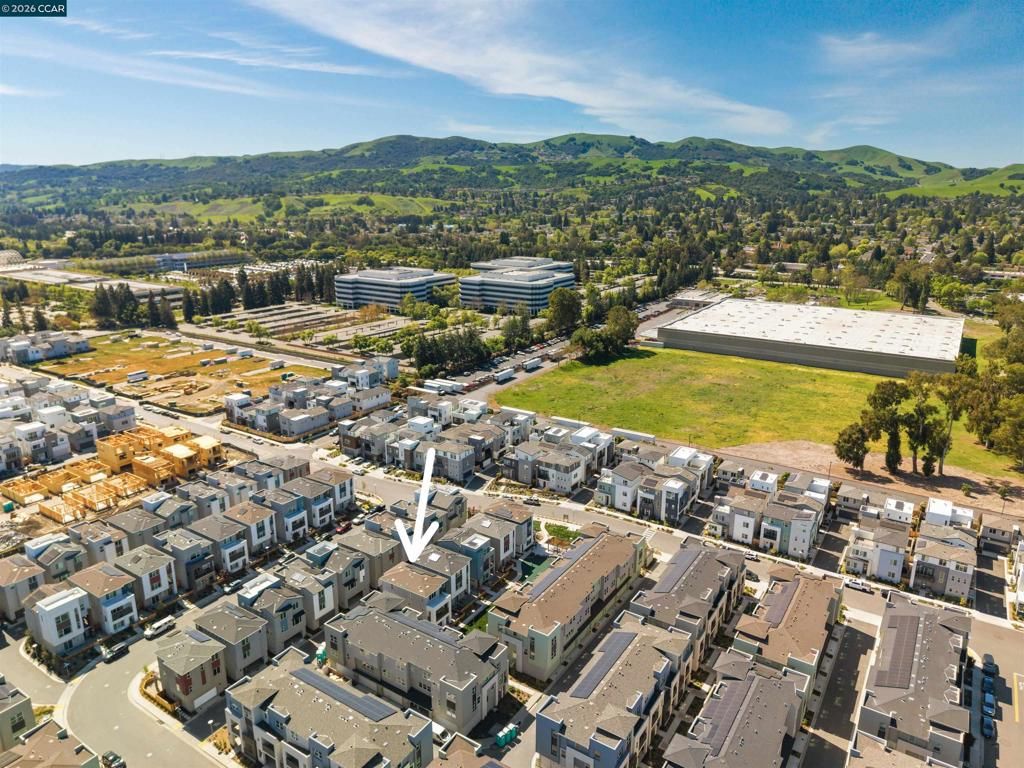 Image 35 of property listing at 6012 Sunglow Terr, San Ramon, CA 94583