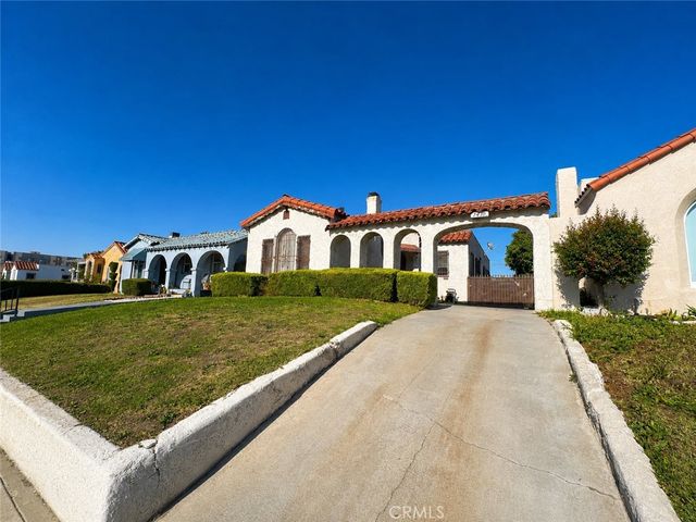 7410 S Harvard, Los Angeles, CA 90047