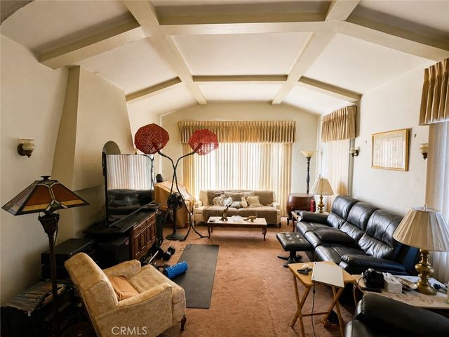7410 S Harvard, Los Angeles, CA 90047