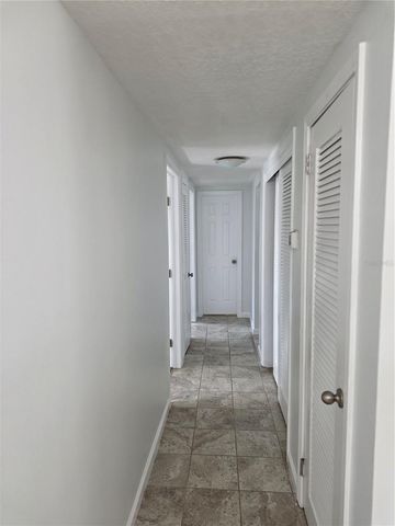 298 11TH AVENUE SW, Largo, FL 33770