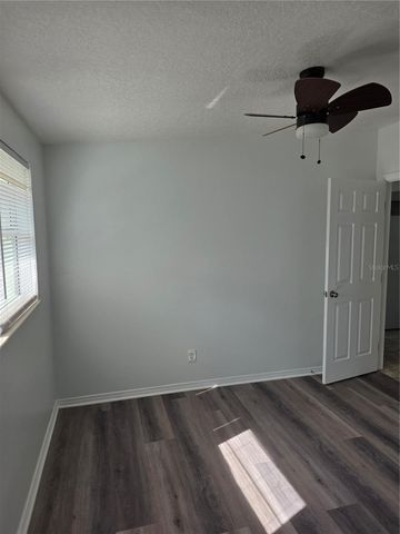 298 11TH AVENUE SW, Largo, FL 33770