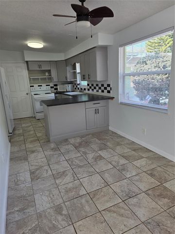 298 11TH AVENUE SW, Largo, FL 33770