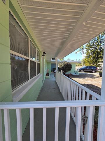 298 11TH AVENUE SW, Largo, FL 33770