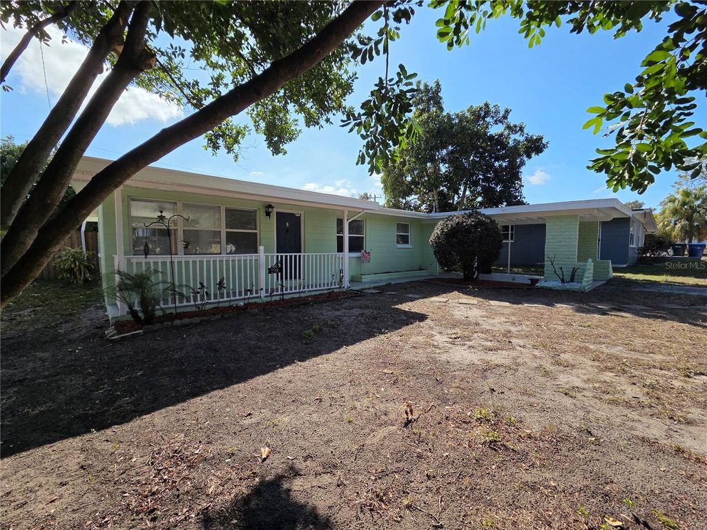 298 11TH AVENUE SW, Largo, FL 33770