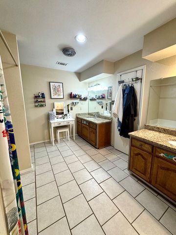 3301 Trails End Rd, Odessa, TX 79762