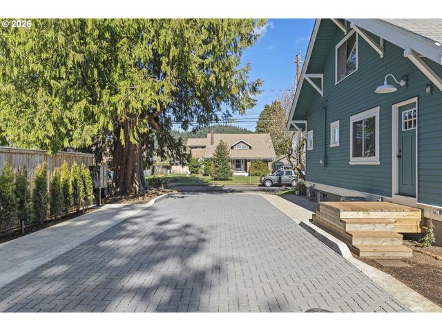 6904 Se Brooklyn St, Portland, OR 97206