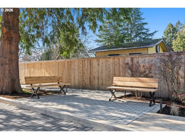 6904 Se Brooklyn St, Portland, OR 97206