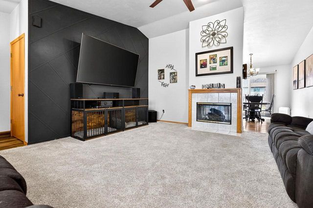 2425 ROYAL BAY RIDGE ROAD, New Franken, WI 54229