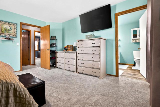 2425 ROYAL BAY RIDGE ROAD, New Franken, WI 54229