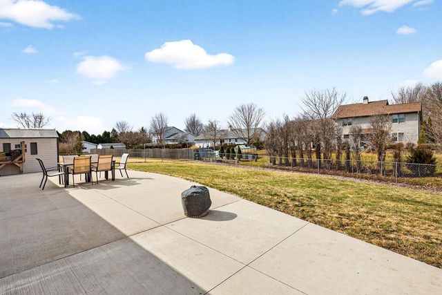 2425 ROYAL BAY RIDGE ROAD, New Franken, WI 54229