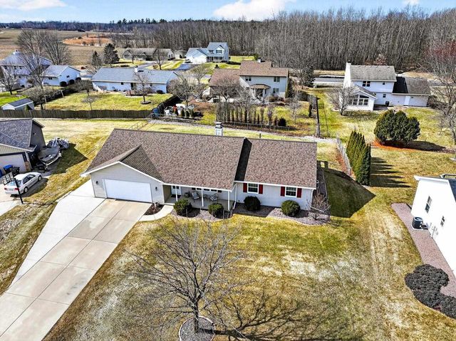 2425 ROYAL BAY RIDGE ROAD, New Franken, WI 54229