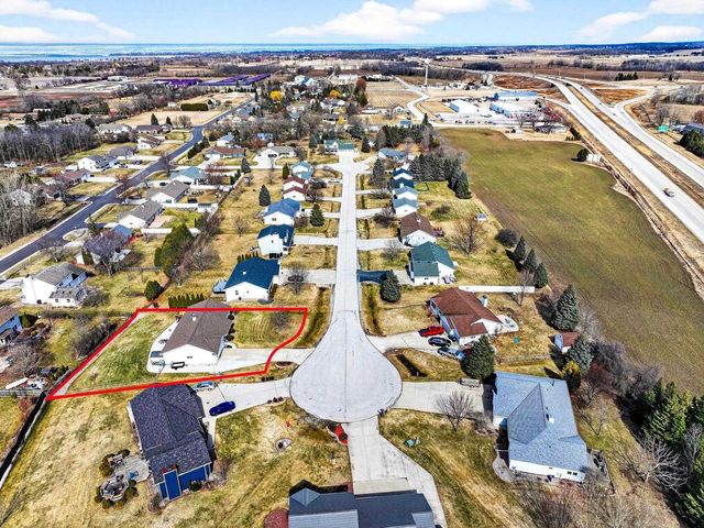 2425 ROYAL BAY RIDGE ROAD, New Franken, WI 54229