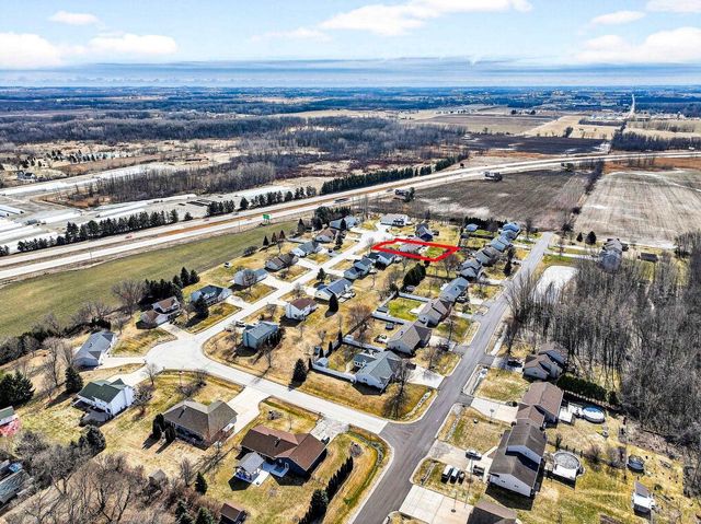 2425 ROYAL BAY RIDGE ROAD, New Franken, WI 54229