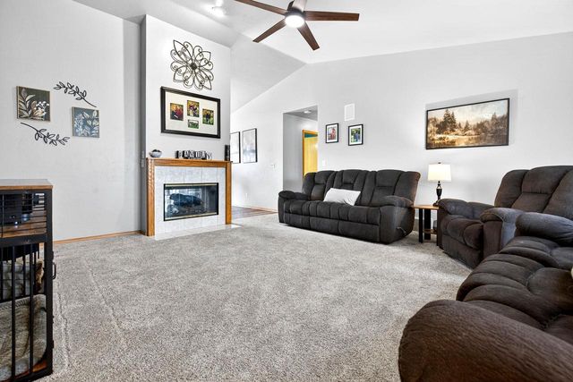 2425 ROYAL BAY RIDGE ROAD, New Franken, WI 54229