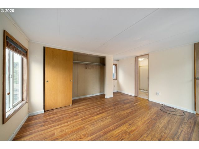 923 S EASY St, Rockaway Beach, OR 97136