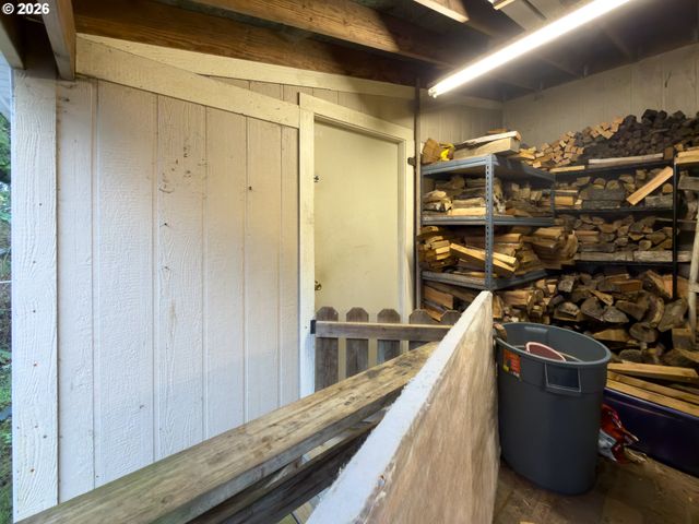 923 S EASY St, Rockaway Beach, OR 97136