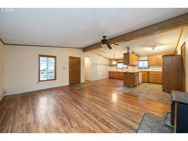 923 S EASY St, Rockaway Beach, OR 97136