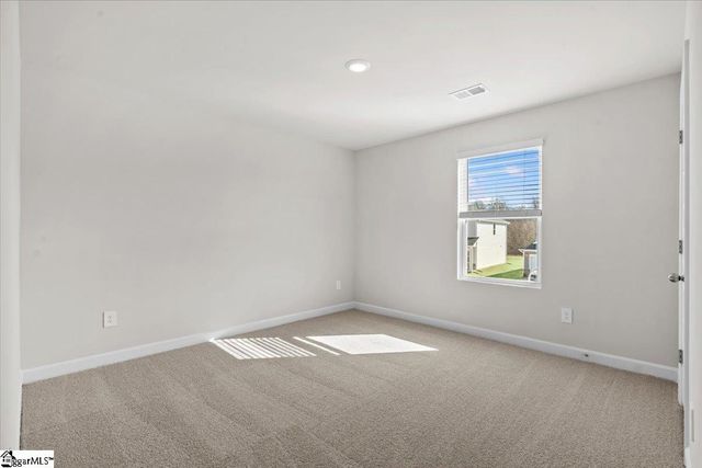 596 Cozy Bluff Road, Spartanburg, SC 29301