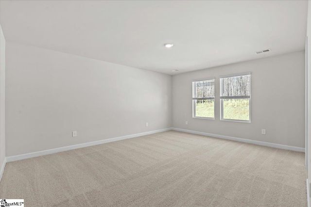 596 Cozy Bluff Road, Spartanburg, SC 29301