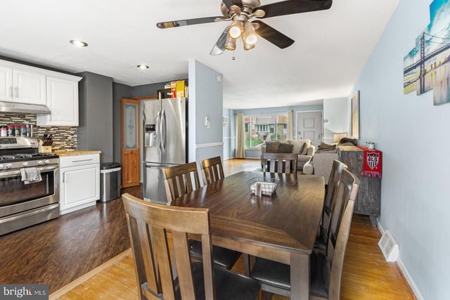 5432 VICARIS ST, Philadelphia, PA 19128