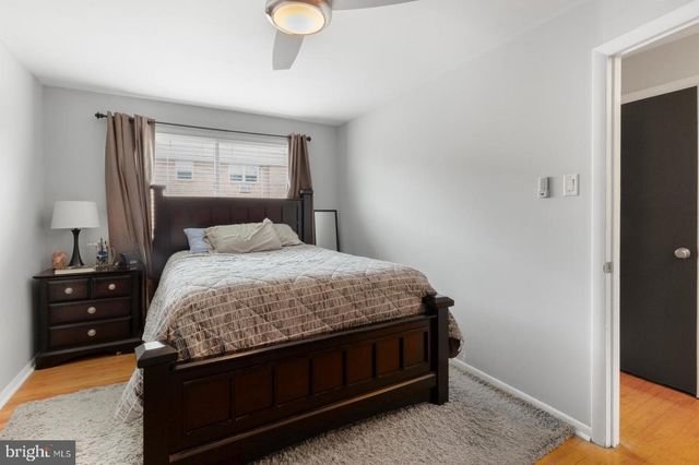 5432 VICARIS ST, Philadelphia, PA 19128