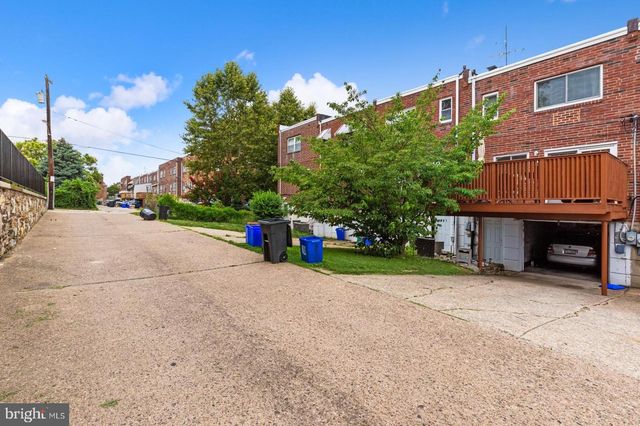 5432 VICARIS ST, Philadelphia, PA 19128