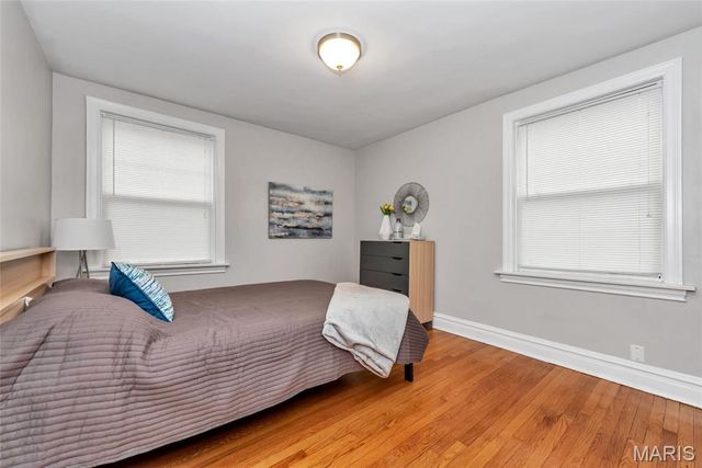7557 Buckingham, Clayton, MO 63105