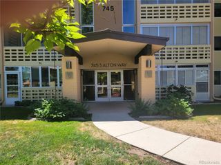 745 S Alton Way 8A, Denver, CO 80247