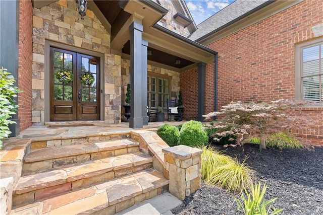 5507 AVIEMORE Court, Suwanee, GA 30024