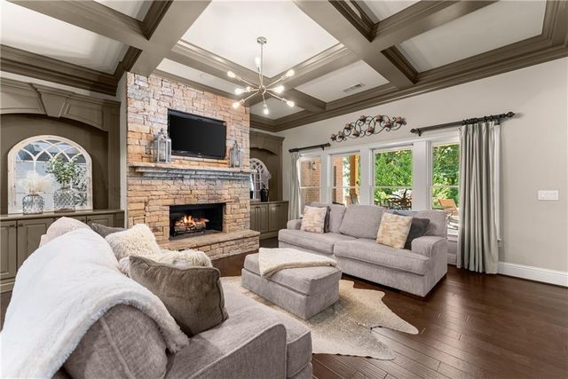 5507 AVIEMORE Court, Suwanee, GA 30024