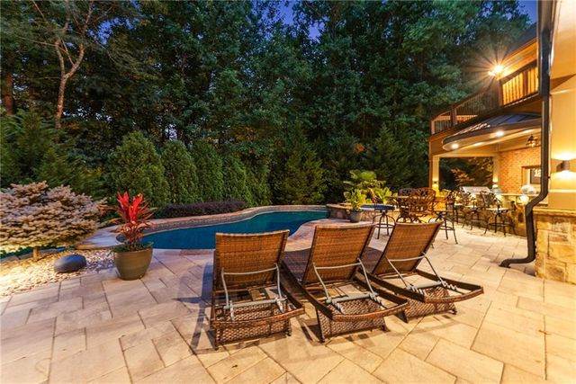 5507 AVIEMORE Court, Suwanee, GA 30024