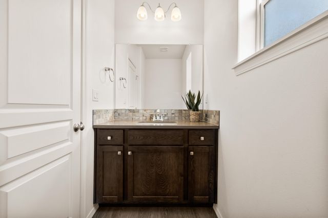 9040 SW Sand Ridge Road, Terrebonne, OR 97760