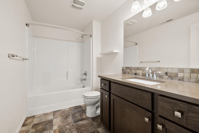 9040 SW Sand Ridge Road, Terrebonne, OR 97760