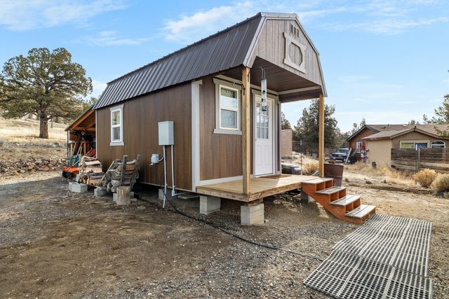 9040 SW Sand Ridge Road, Terrebonne, OR 97760