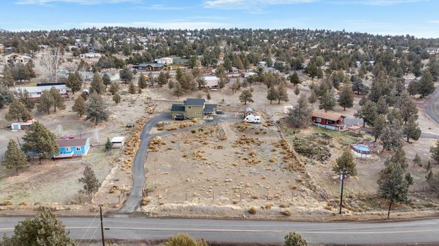 9040 SW Sand Ridge Road, Terrebonne, OR 97760