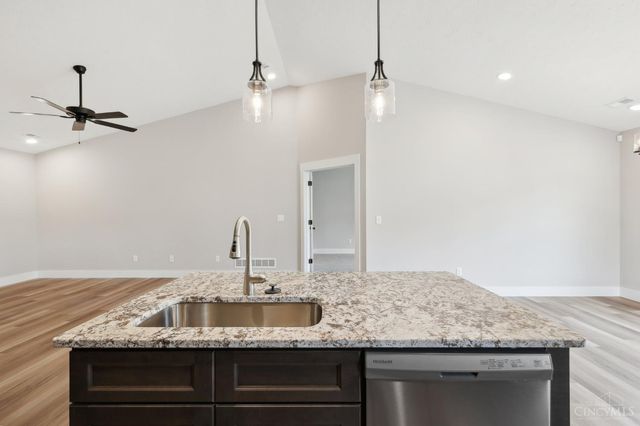 5019 Waterford Drive, Middletown, OH 45042
