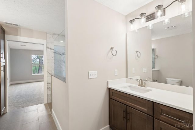 5019 Waterford Drive, Middletown, OH 45042