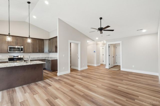 5019 Waterford Drive, Middletown, OH 45042