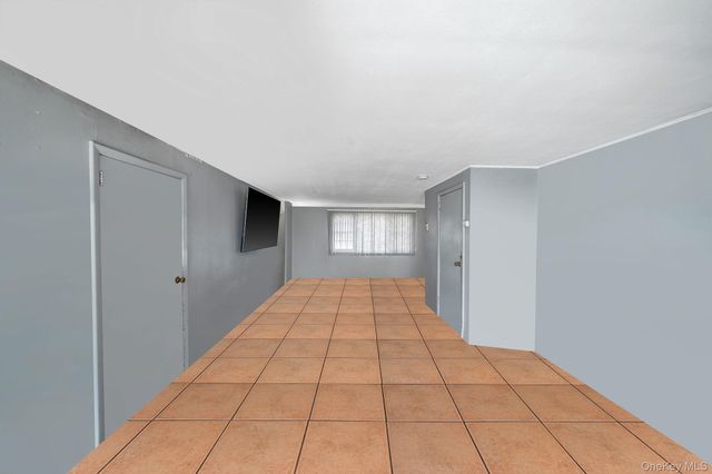 7 Osage Drive, Huntington Station, NY 11746