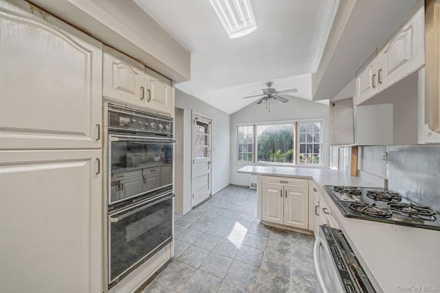 7 Osage Drive, Huntington Station, NY 11746