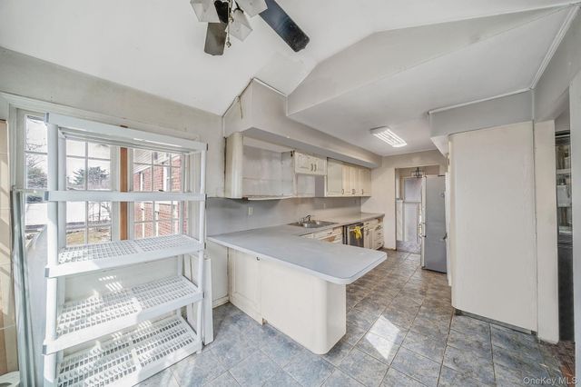 7 Osage Drive, Huntington Station, NY 11746