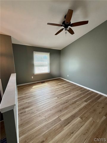 8407 Shoveler Lane, Clay, NY 13090