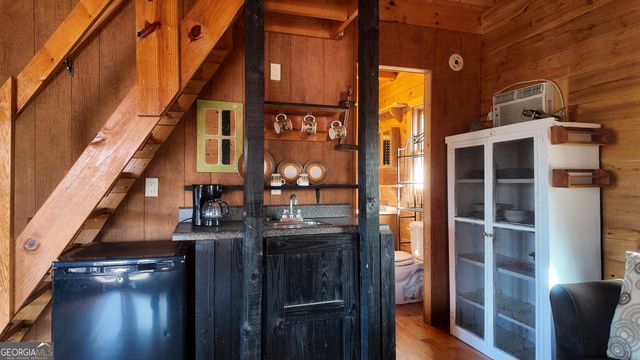 389 Wilderland Trail, Helen, GA 30545