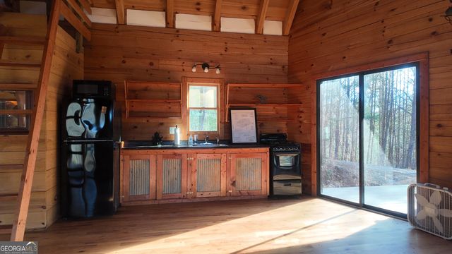 389 Wilderland Trail, Helen, GA 30545