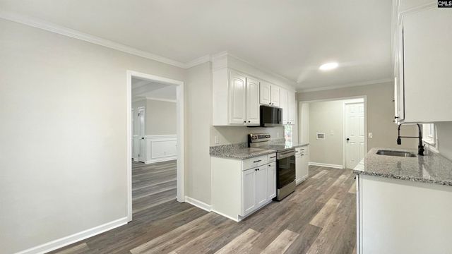 2005 Bedford Way, Hopkins, SC 29209