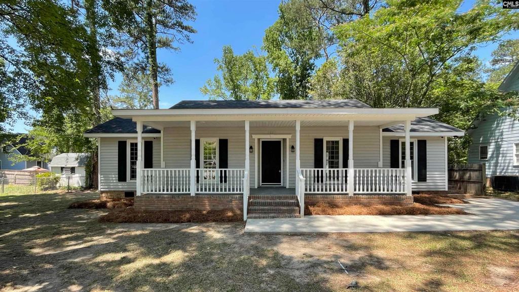 2005 Bedford Way, Hopkins, SC 29209