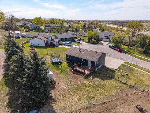 4720 APRES VOUS CT, Rapid City, SD 57703